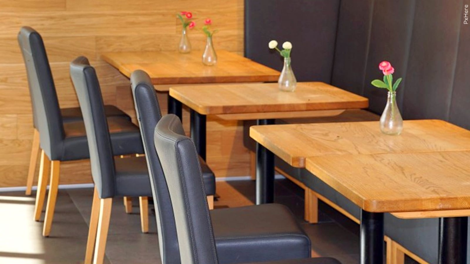 Empty Rauntant Table Inside Good Question: Why are so many restaurants so cold inside?