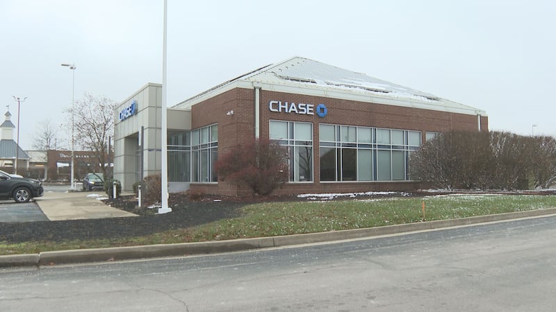 Police investigating bank robbery in Lexington