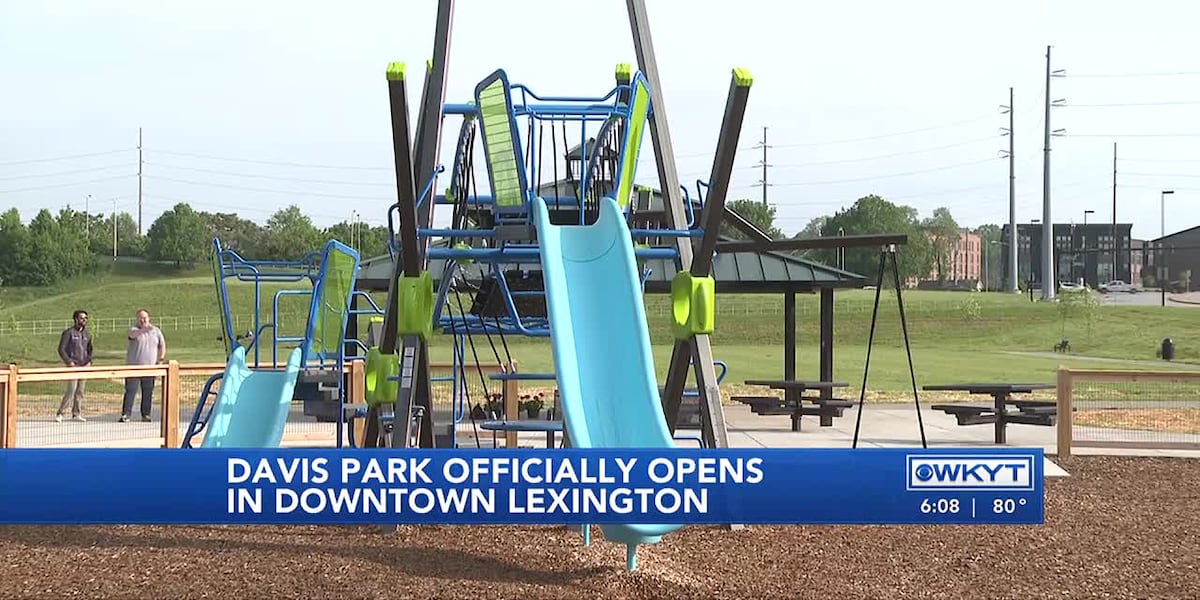 New Park In Downtown Lexington Officially Open new-park-in-downtown-lexington-officially-open