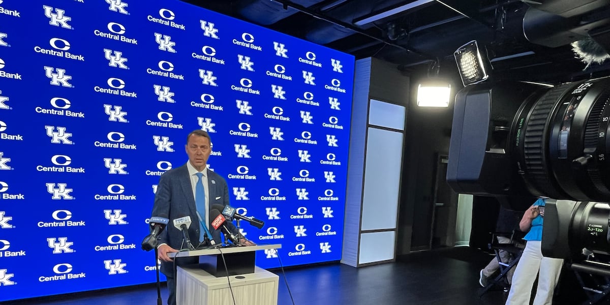 UK fans react to J Batt hire as new athletic director