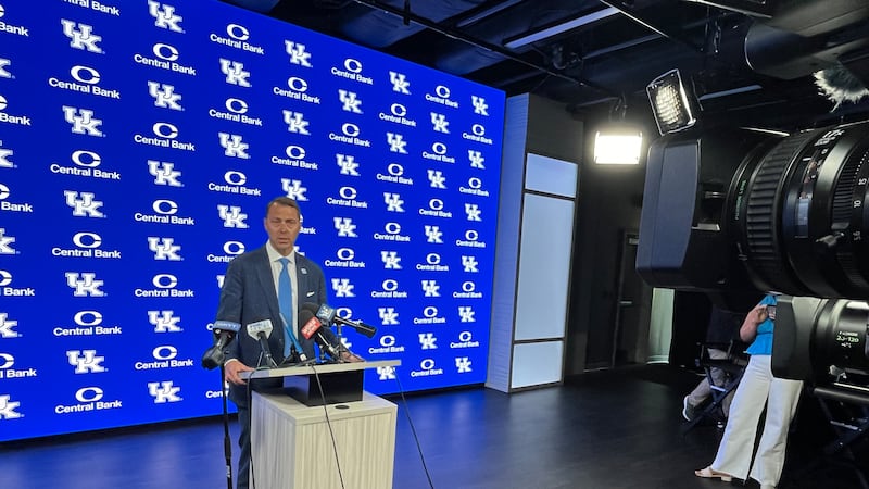 UK fans react to J Batt hire as new athletic director
