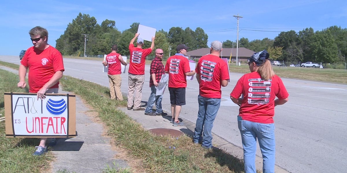 AT&T union workers in Kentucky go on strike