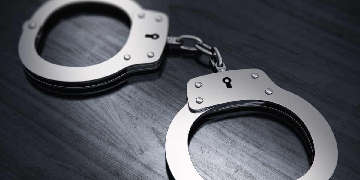 Kentucky school janitor accused of inappropriate contact with student Kentucky school janitor accused of inappropriate contact with student