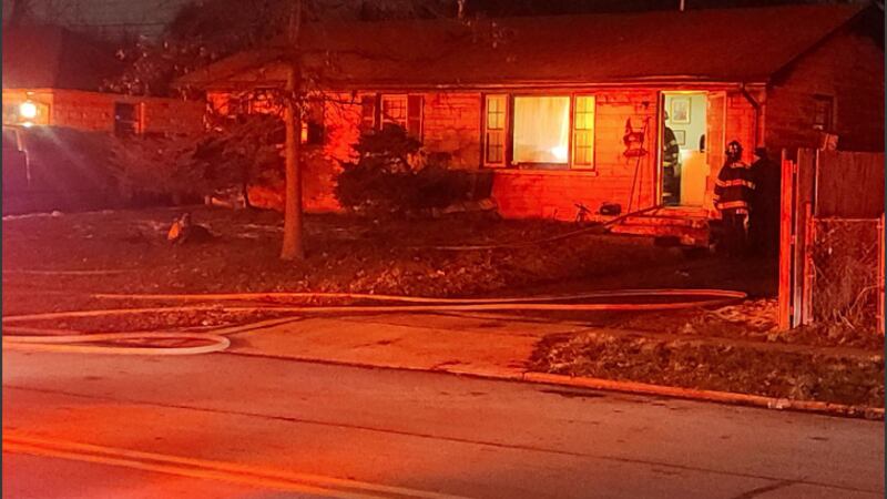 Lexington fire department was called to a fire around 5:30 Saturday morning, no one was injured.